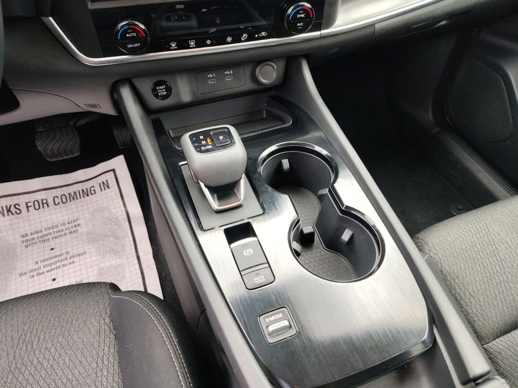 2026 Nissan Rogue SV - Photo 34