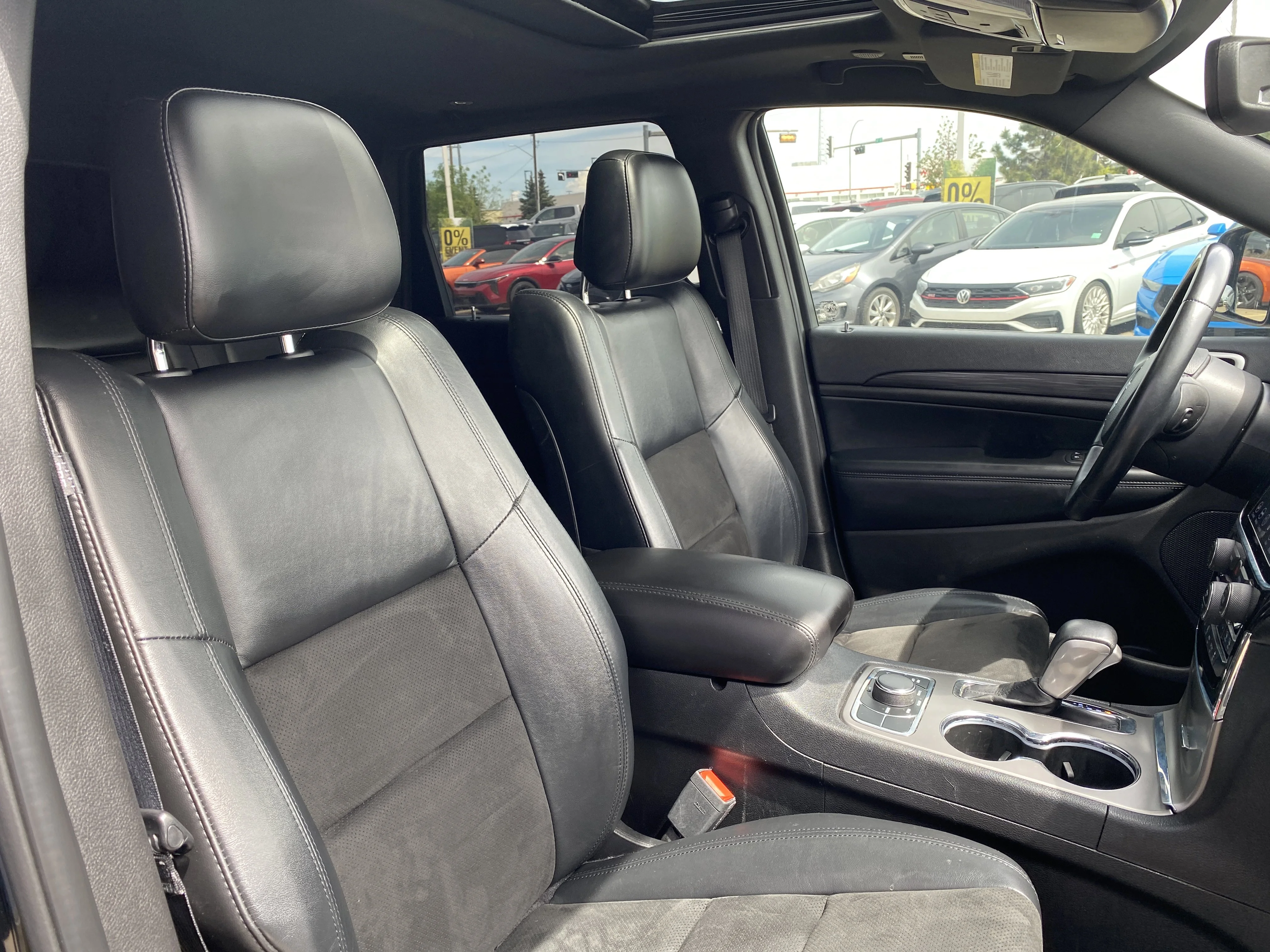 Certified Used 2021 Black Jeep Altitude image 22