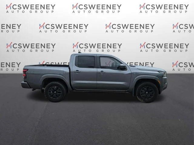 Used 2022 Gray Nissan SV image 6