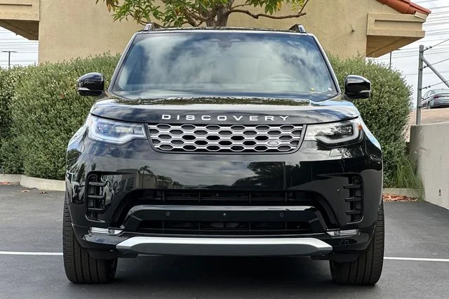 New 2026 Santorini Black Land Rover  image 8