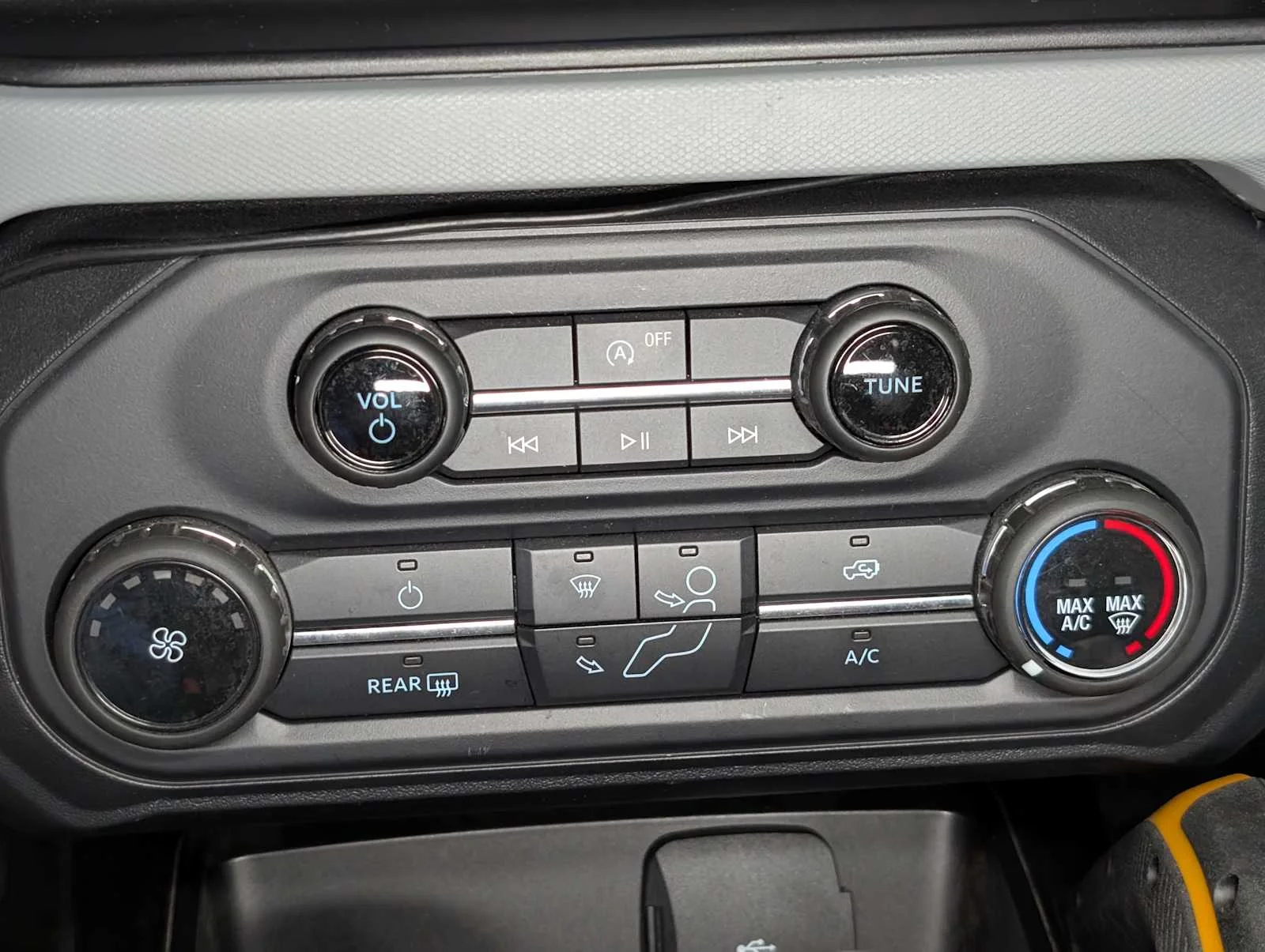 Used 2022 Area 51 Ford Badlands image 30