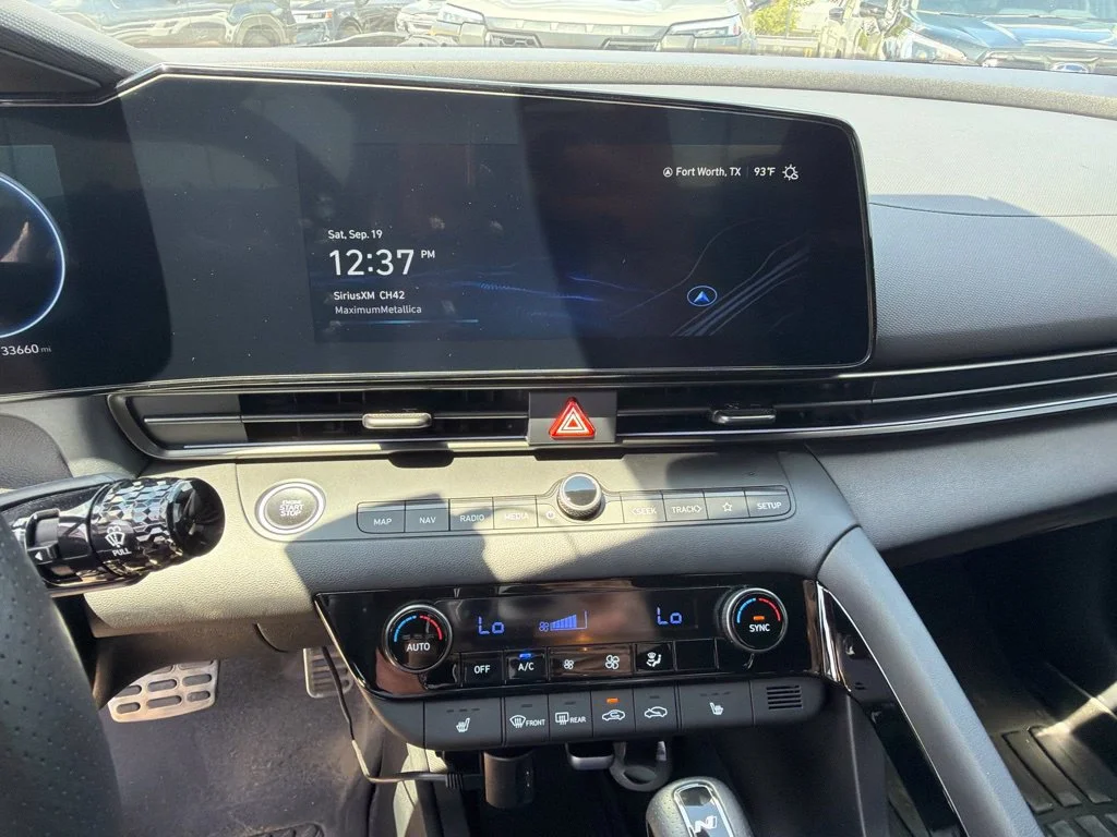 Used 2025 Gray Hyundai Base image 7