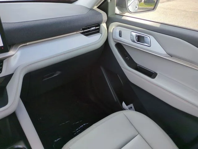 New 2026 White Ford Active image 17