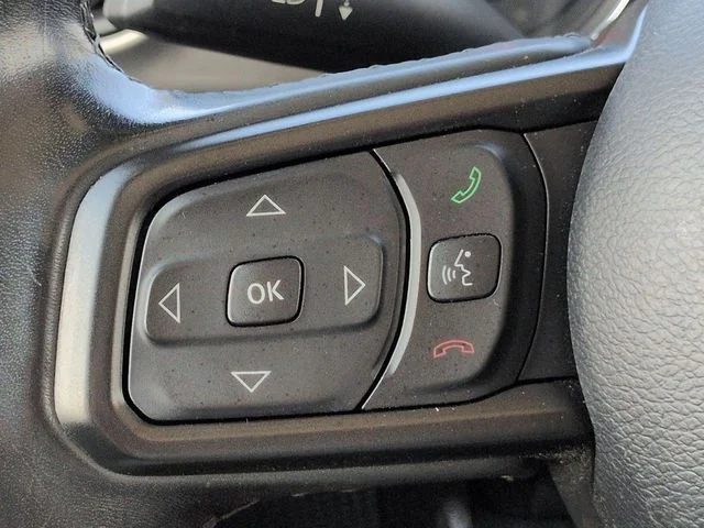 Used 2022 White Jeep Sport image 24