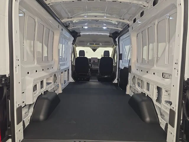 New 2026 Oxford White Ford Cargo Van image 17