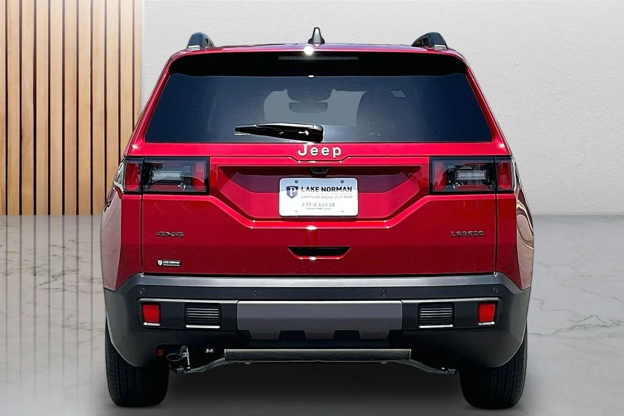 New 2026 Red Hot Pearlcoat Jeep Limited image 7