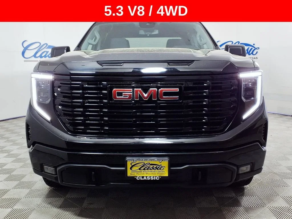 Used 2023 Onyx Black GMC Elevation image 3