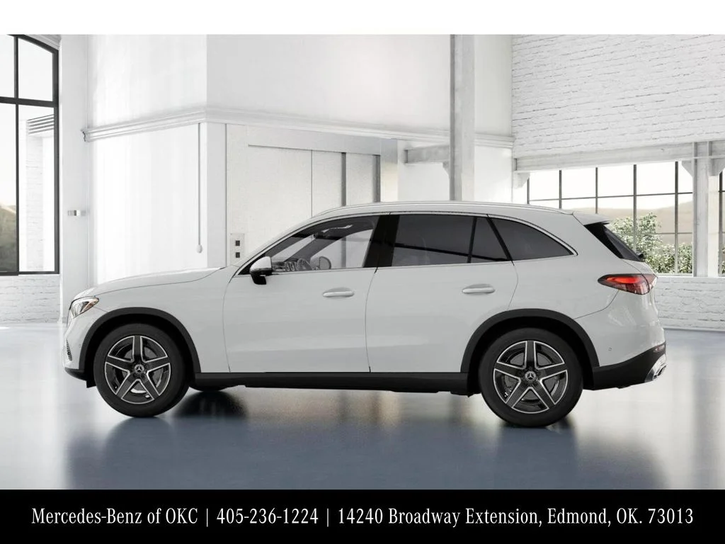 Used 2026 White Mercedes-Benz GLC 300 image 33