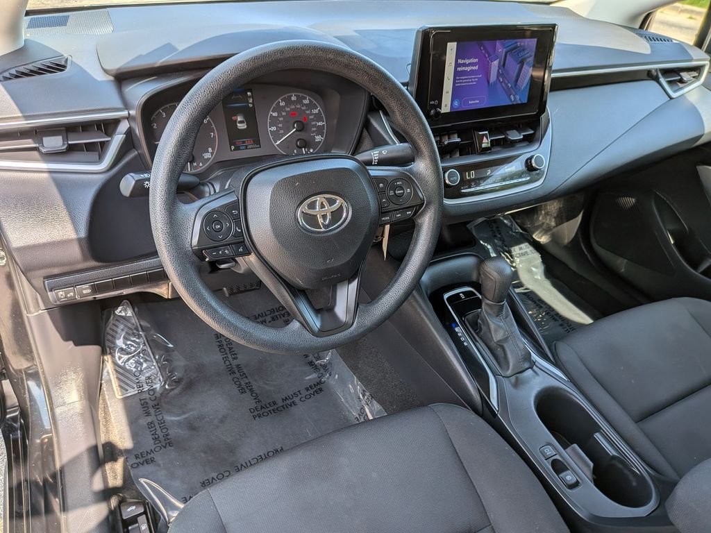 2023 Toyota Corolla LE - Photo 16