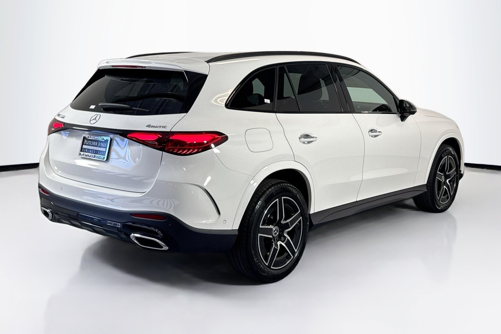 New 2026 Polar White Mercedes-Benz GLC 300 image 5