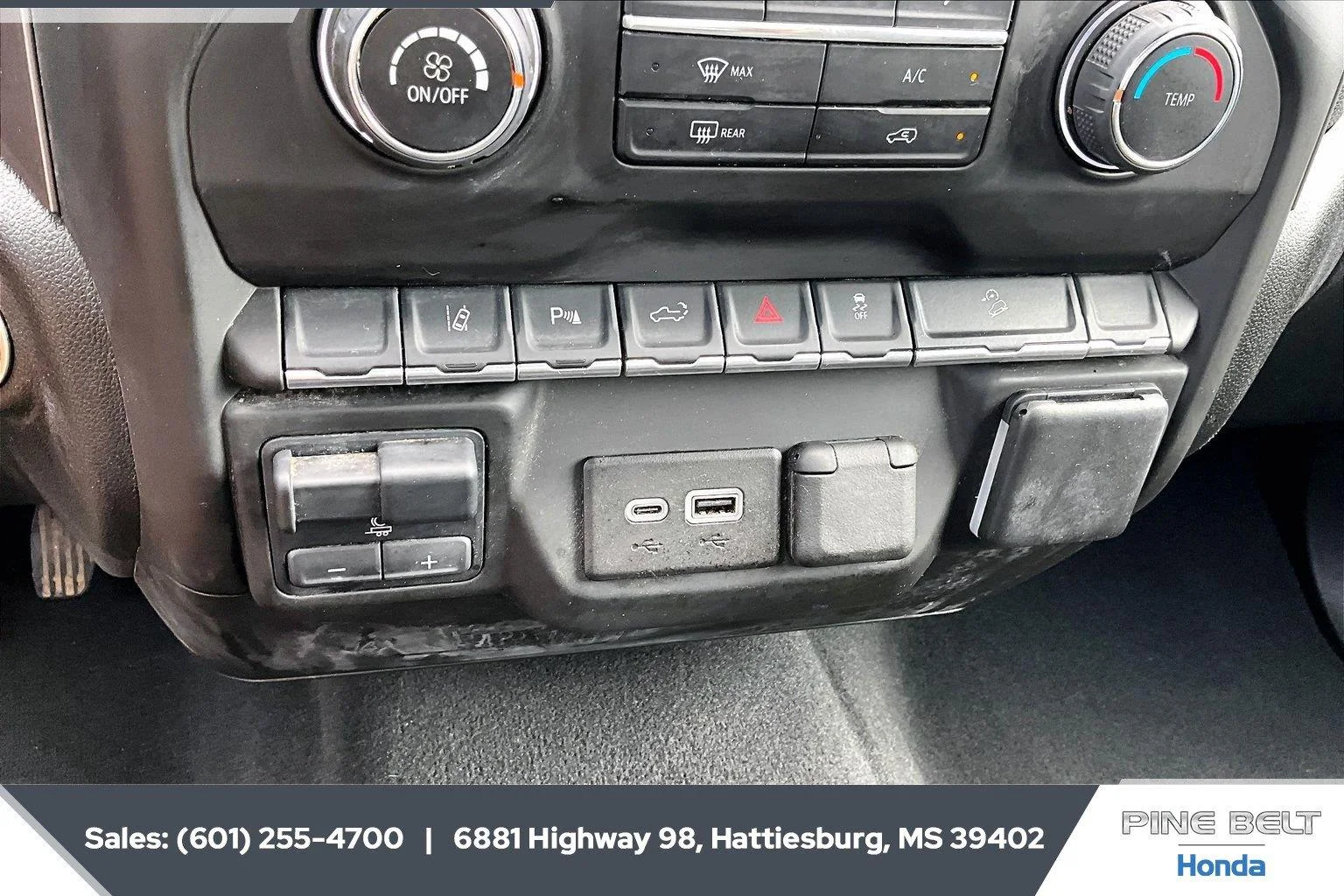 Used 2024 Summit White Chevrolet Custom image 22
