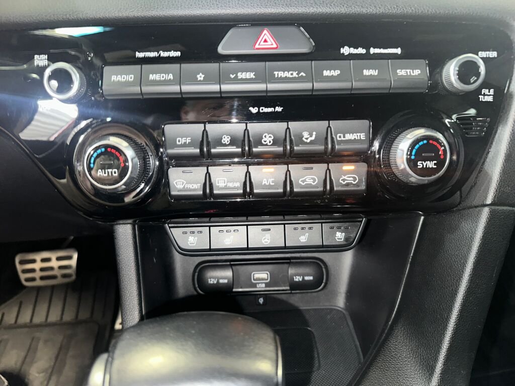 Certified Used 2022 Hyper Red Kia SX Turbo image 16