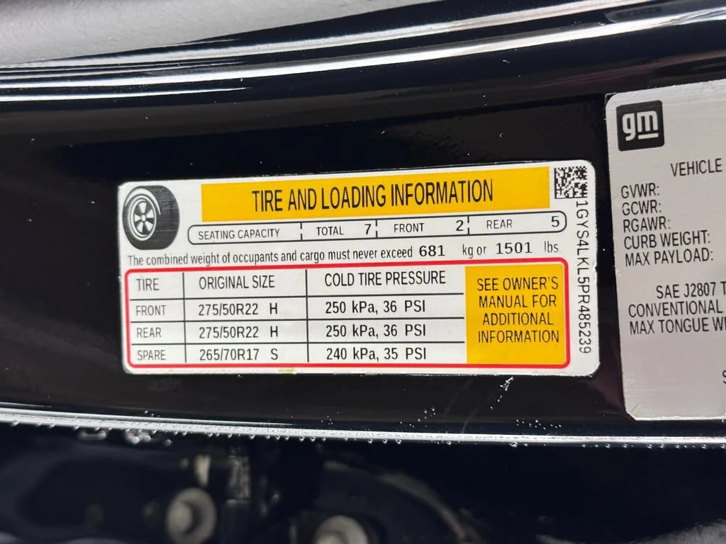 Certified Used 2023 Black Raven Cadillac Premium Luxury image 9