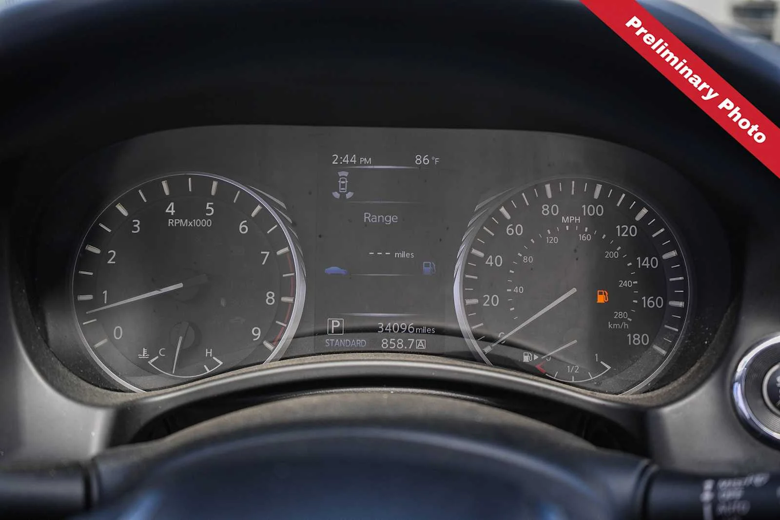 Used 2022 Graphite Shadow INFINITI LUXE image 16