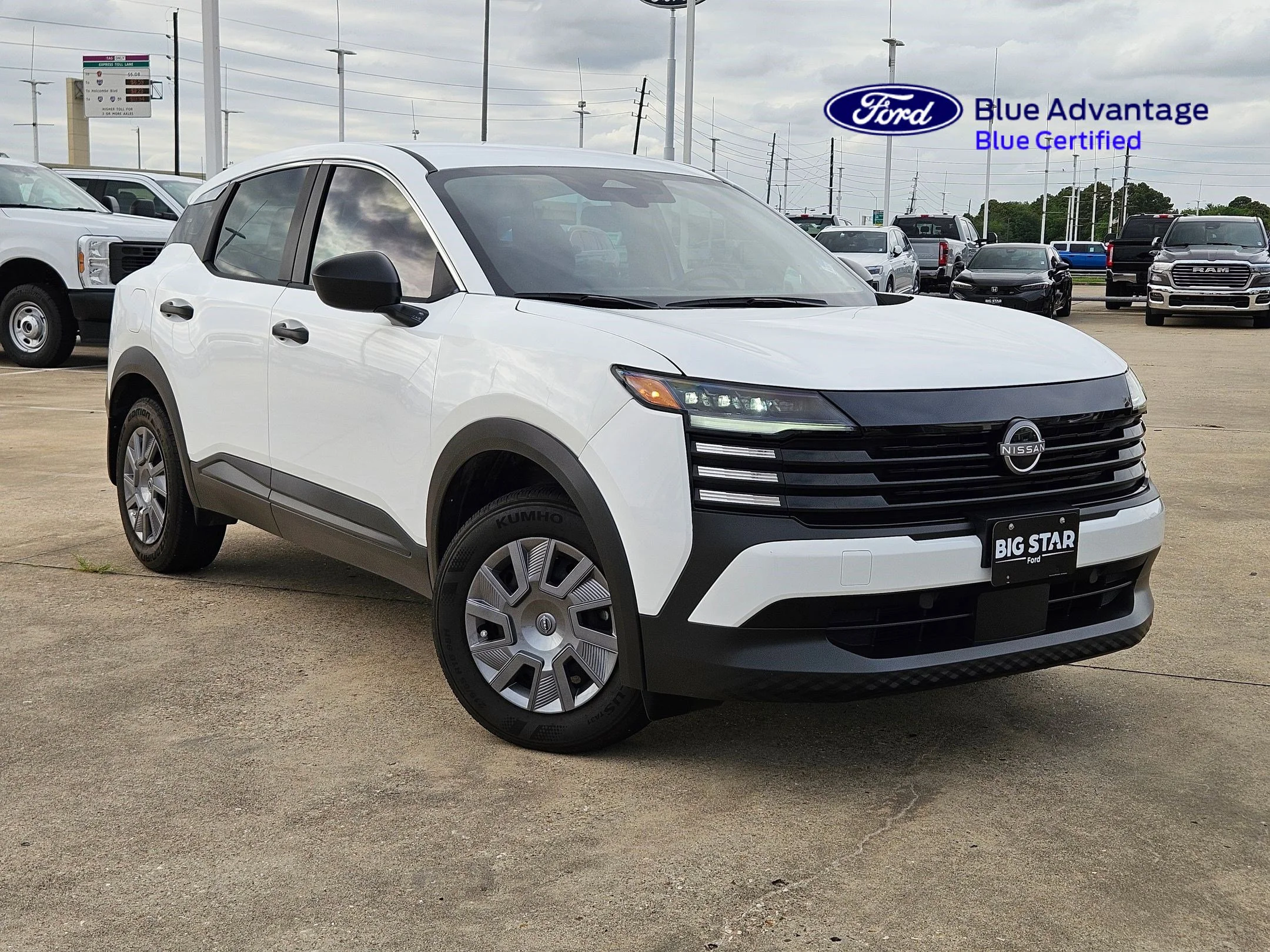 2025 Nissan Kicks S AWD