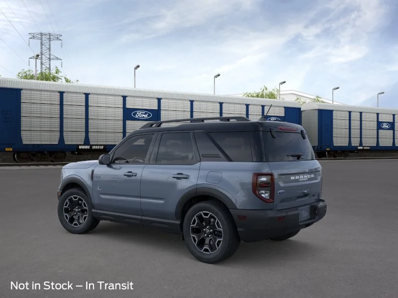 New 2026 Azure Gray Metallic Tri-Coat Ford Outer Banks® image 4
