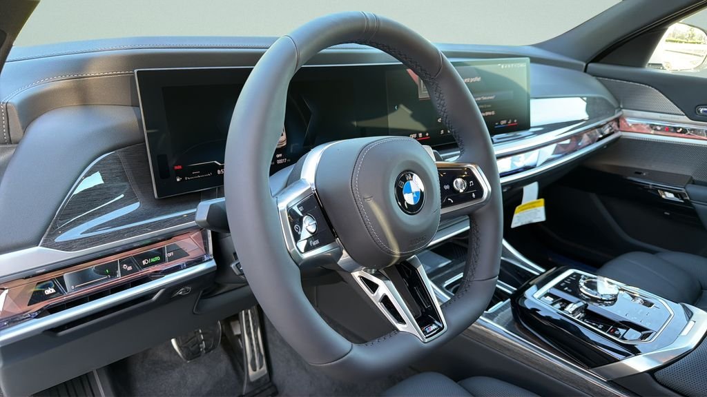 New 2026 Mineral White Metallic BMW 760i xDrive image 21