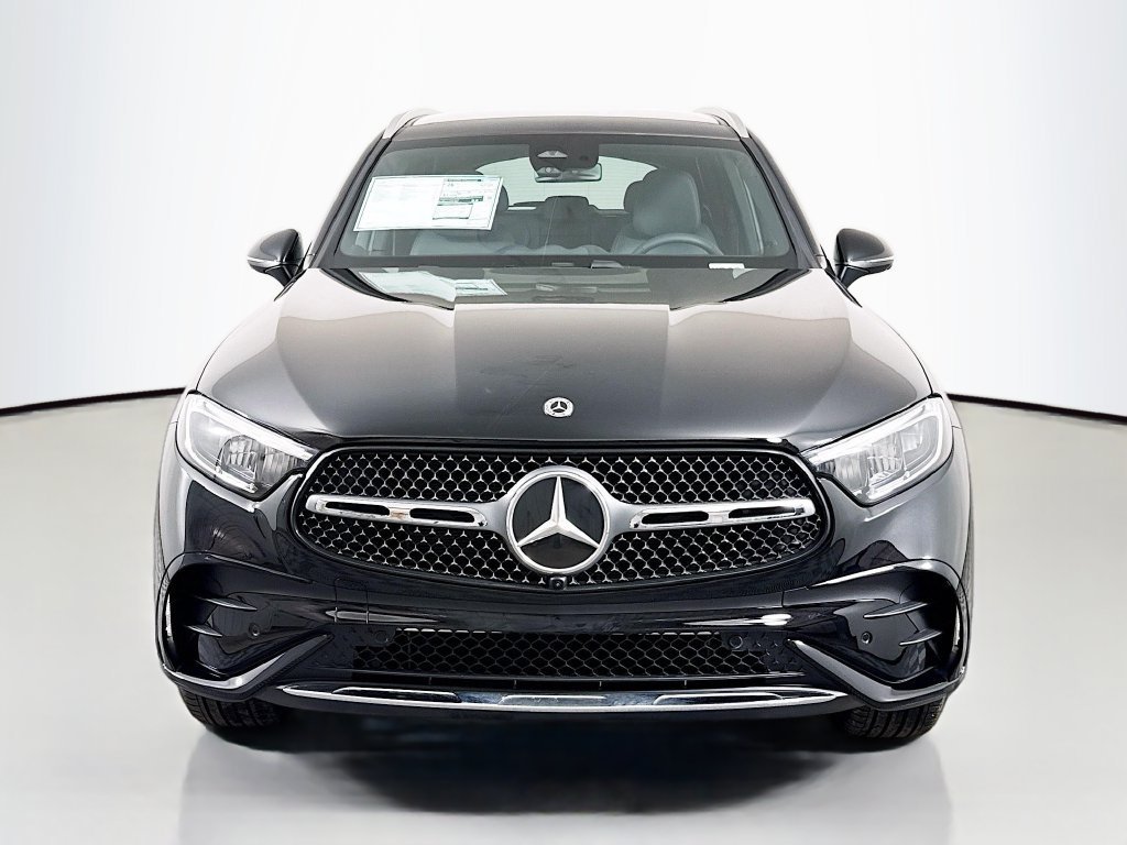 New 2026 Black Mercedes-Benz GLC 300 image 35