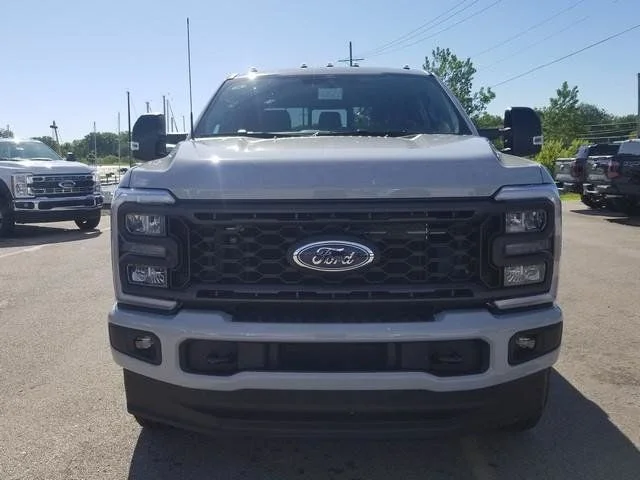New 2026 Avalanche Ford F-250® XL image 10