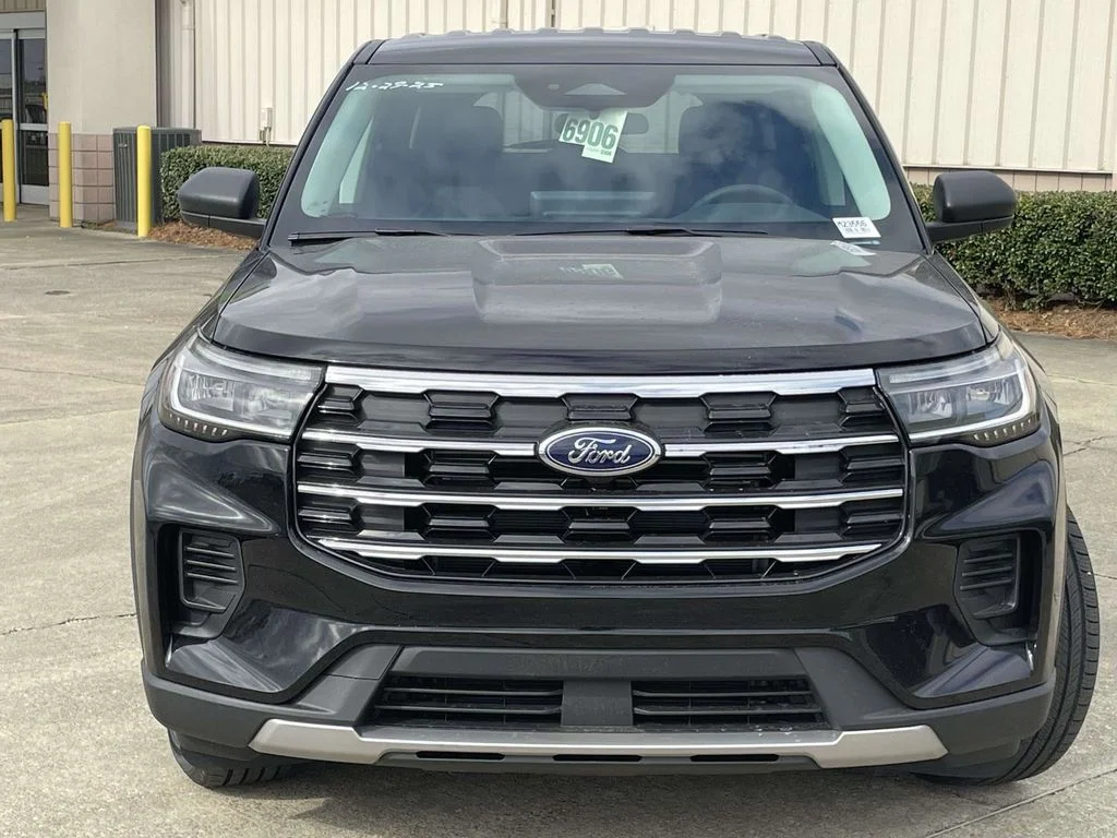 New 2026 Agate Black Metallic Ford Active 100A image 8