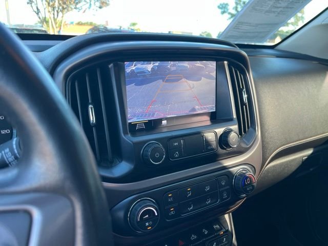 Used 2022 Red GMC AT4 w/Leather image 23