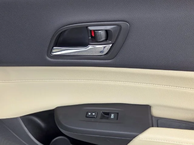 Used 2018  Acura 2.4L image 19