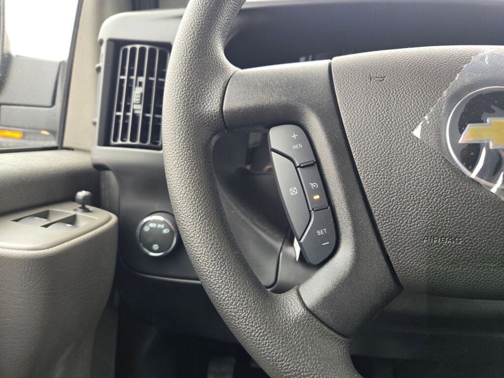 2026 Chevrolet Express Cargo Work Van - Photo 22
