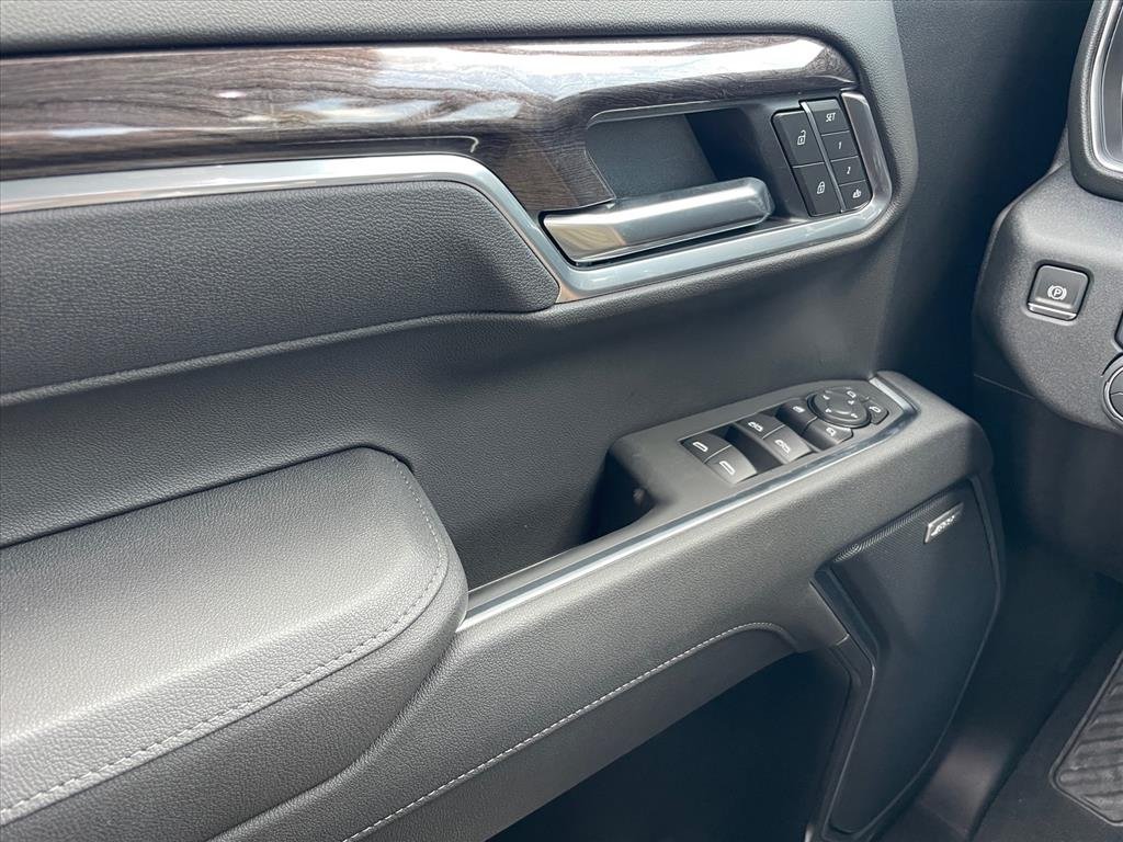 2026 Chevrolet Silverado 1500 LTZ - Photo 20