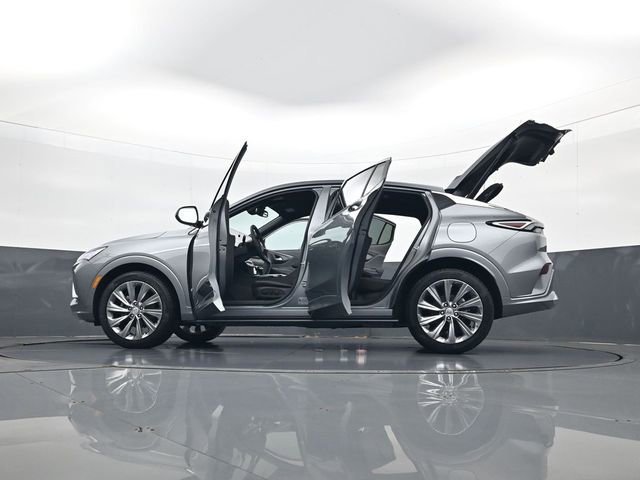 New 2026 Moonstone Gray Metallic Buick Avenir image 34