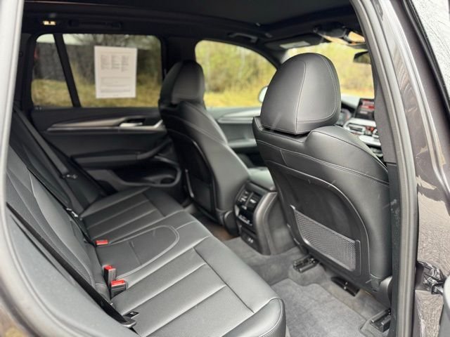 Used 2024 Dark Graphite BMW M40i image 17