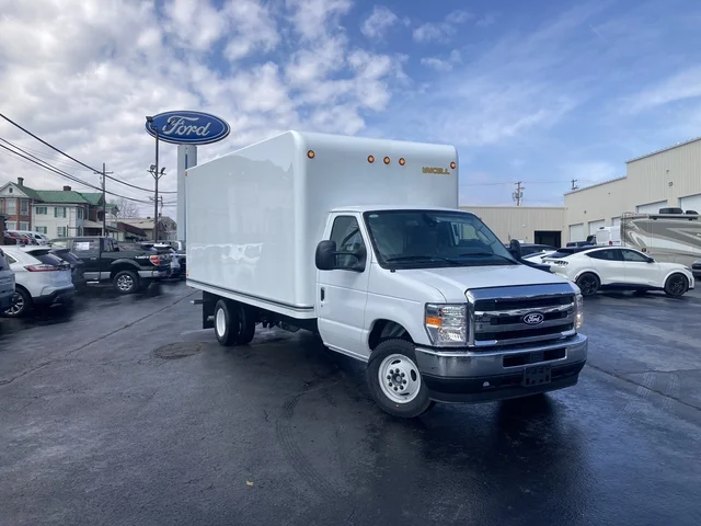 2027 Ford E-Series Cutaway 16' Unicell Box E-350 SRW