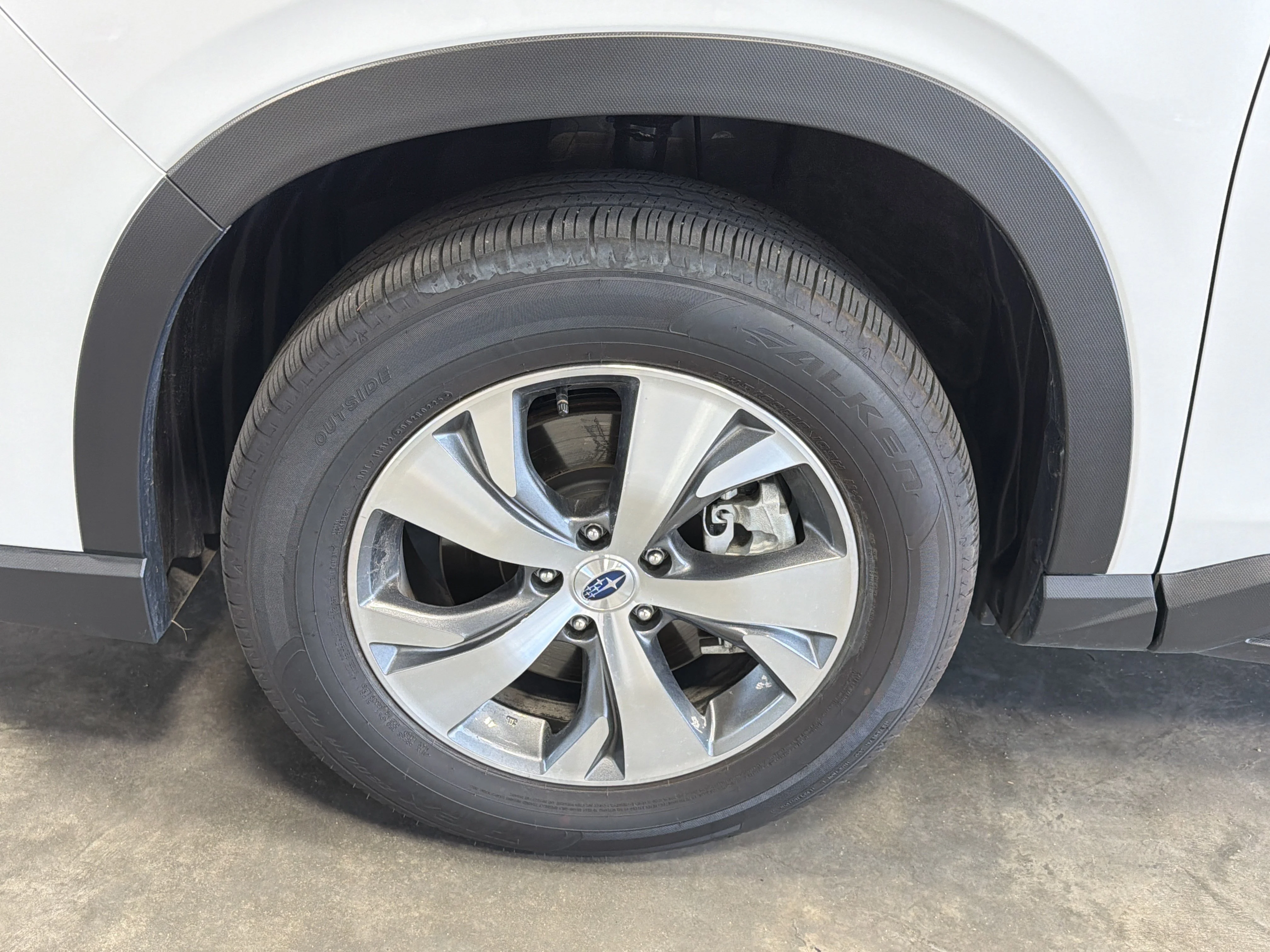 Certified Used 2025 Crystal White Pearl Subaru Premium image 15