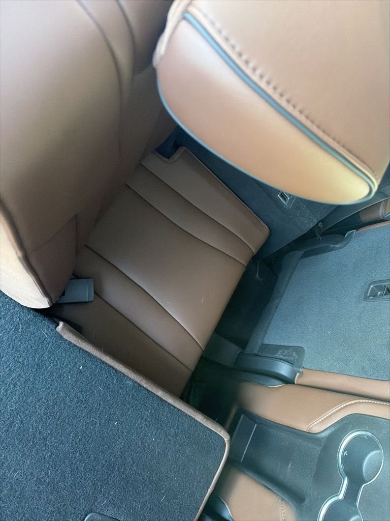 Used 2023 Gray Acura Advance image 21