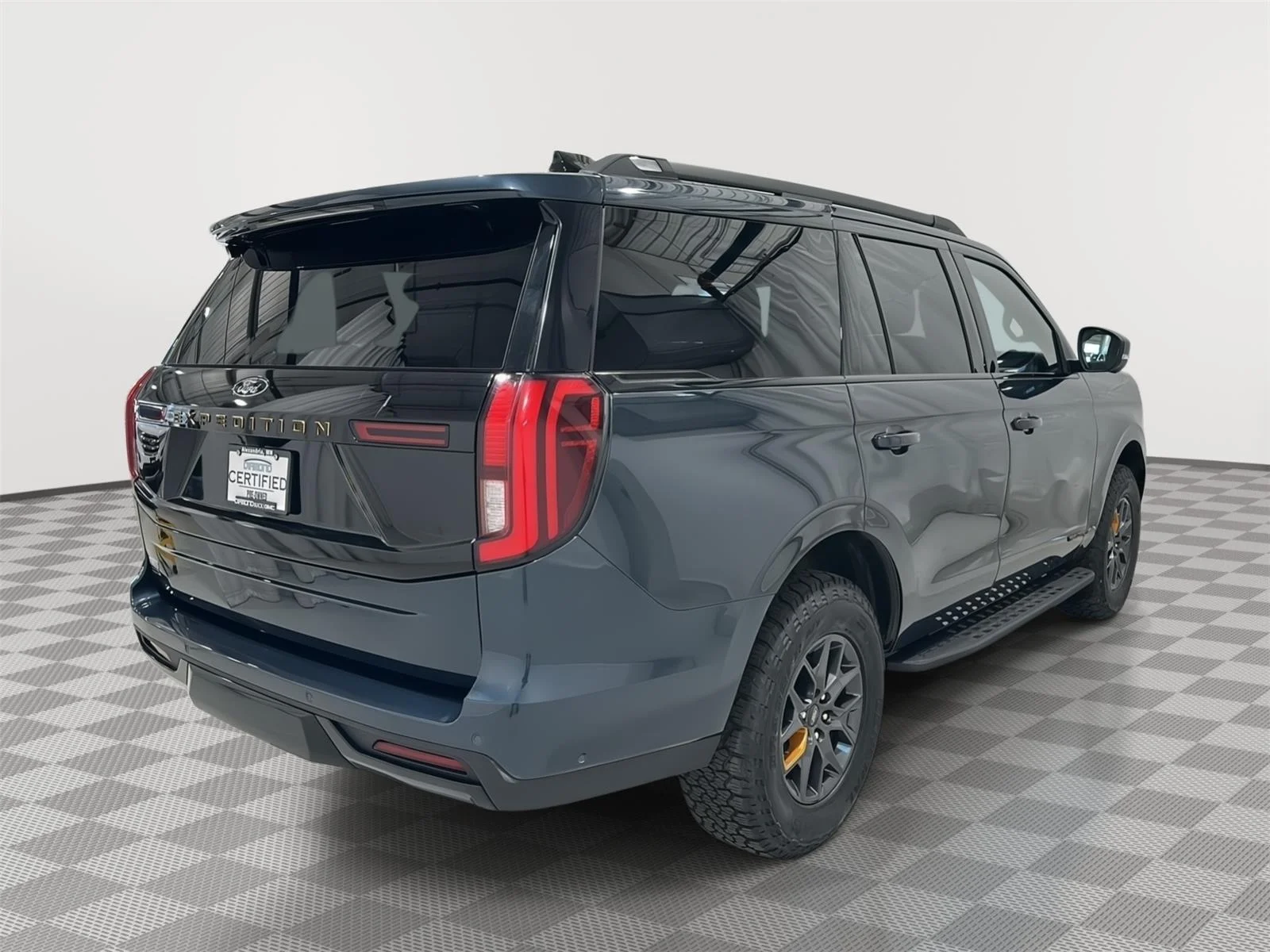 Used 2025 Stone Blue Metallic Ford Tremor image 5