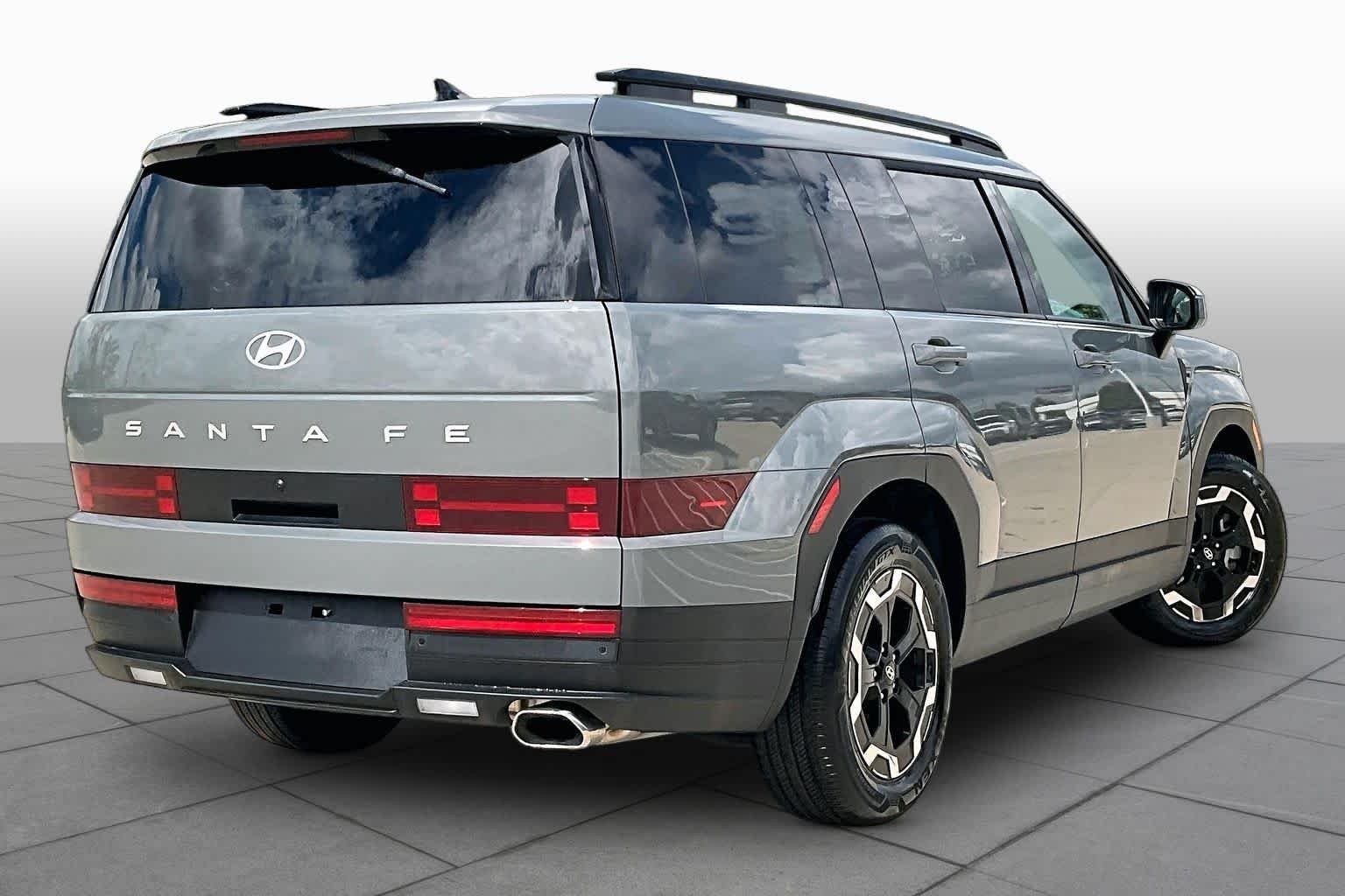Used 2026 Hampton Gray Hyundai SEL image 12