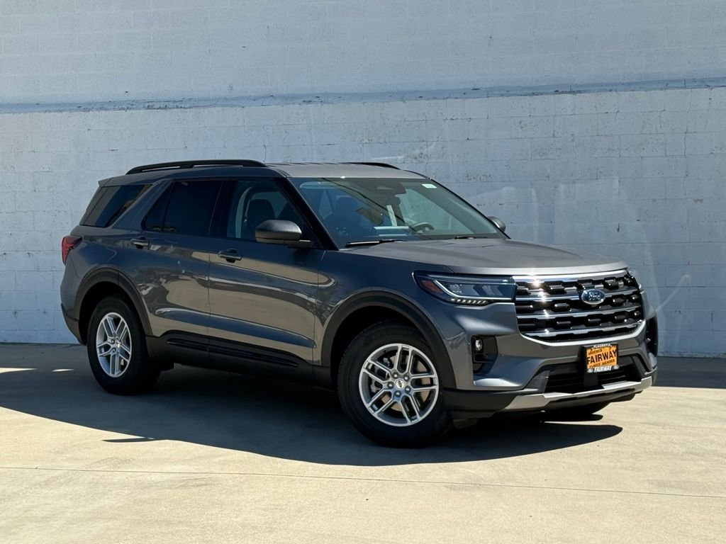 Carbonized Gray Metallic 2026 Ford Explorer Active RWD SUV / Crossover Rear-Wheel Drive