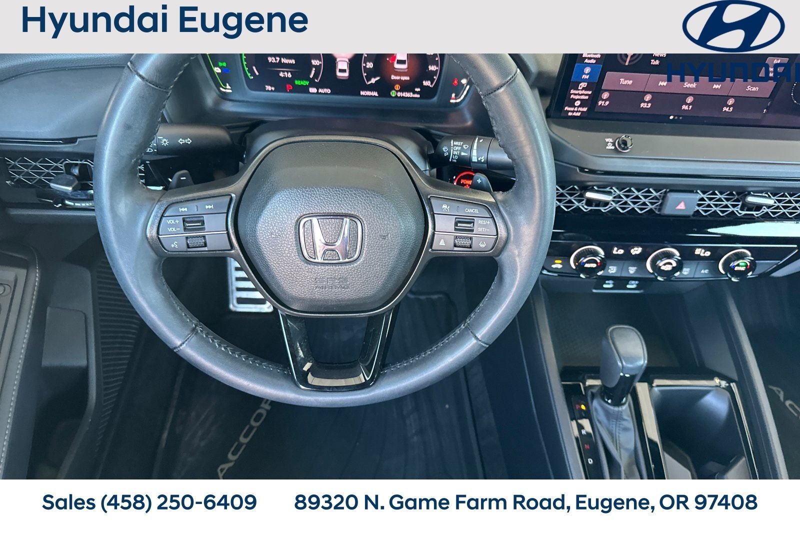 Used 2023  Honda Sport image 17