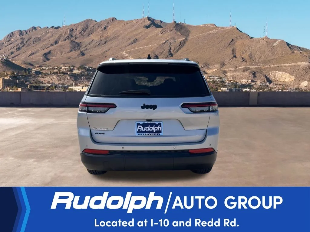 Used 2025 Silver Jeep Altitude image 6