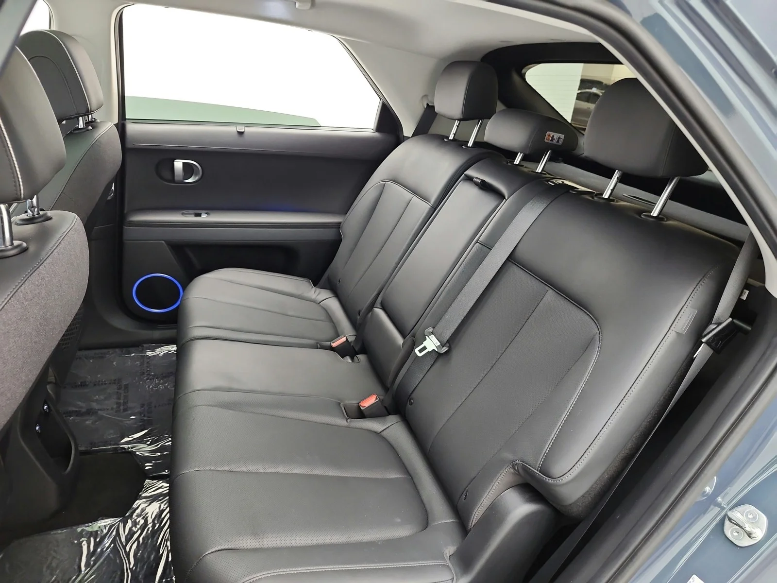 Used 2024 Digital Teal Hyundai Limited RWD image 16
