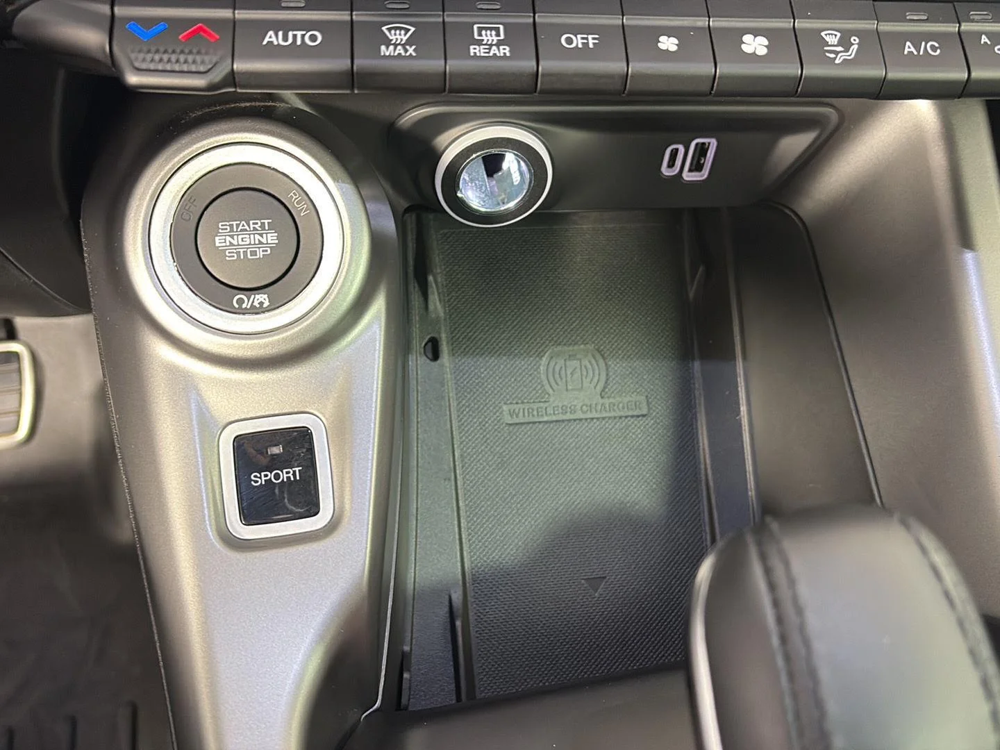 Used 2024 Hot Tamale Dodge R/T Plus image 35