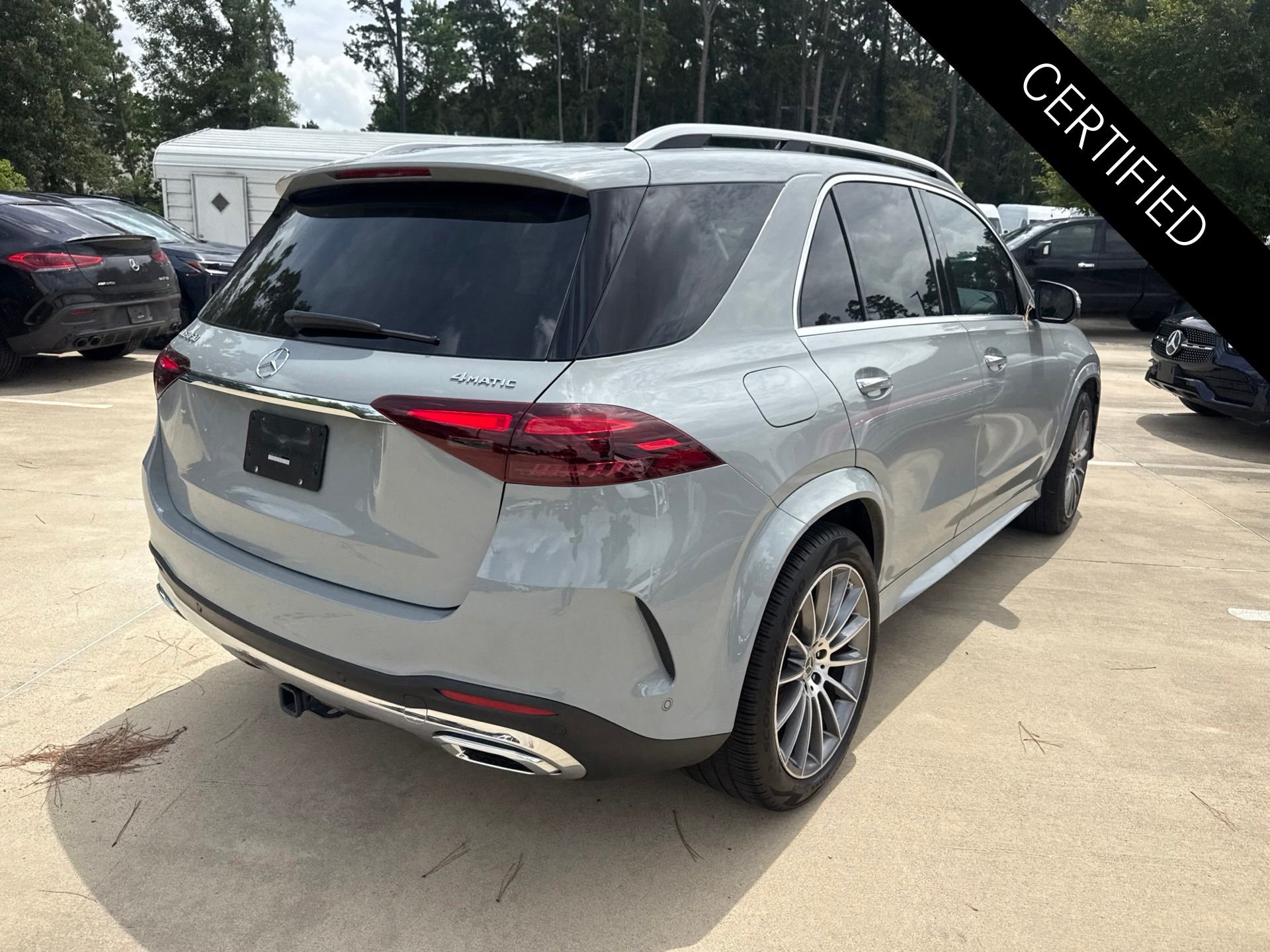 Certified Used 2024 MANUFAKTUR Alpine Gray Mercedes-Benz GLE 350 image 4