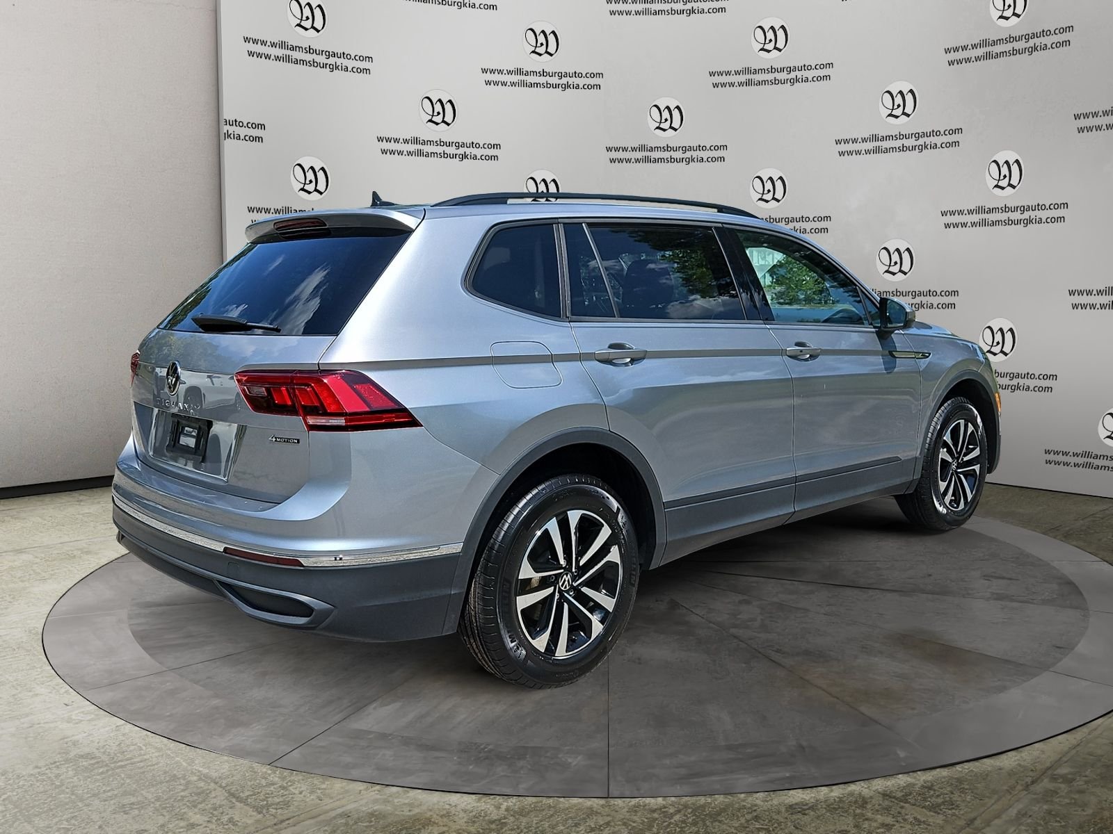 Used 2024 Gray Volkswagen 2.0T S image 5