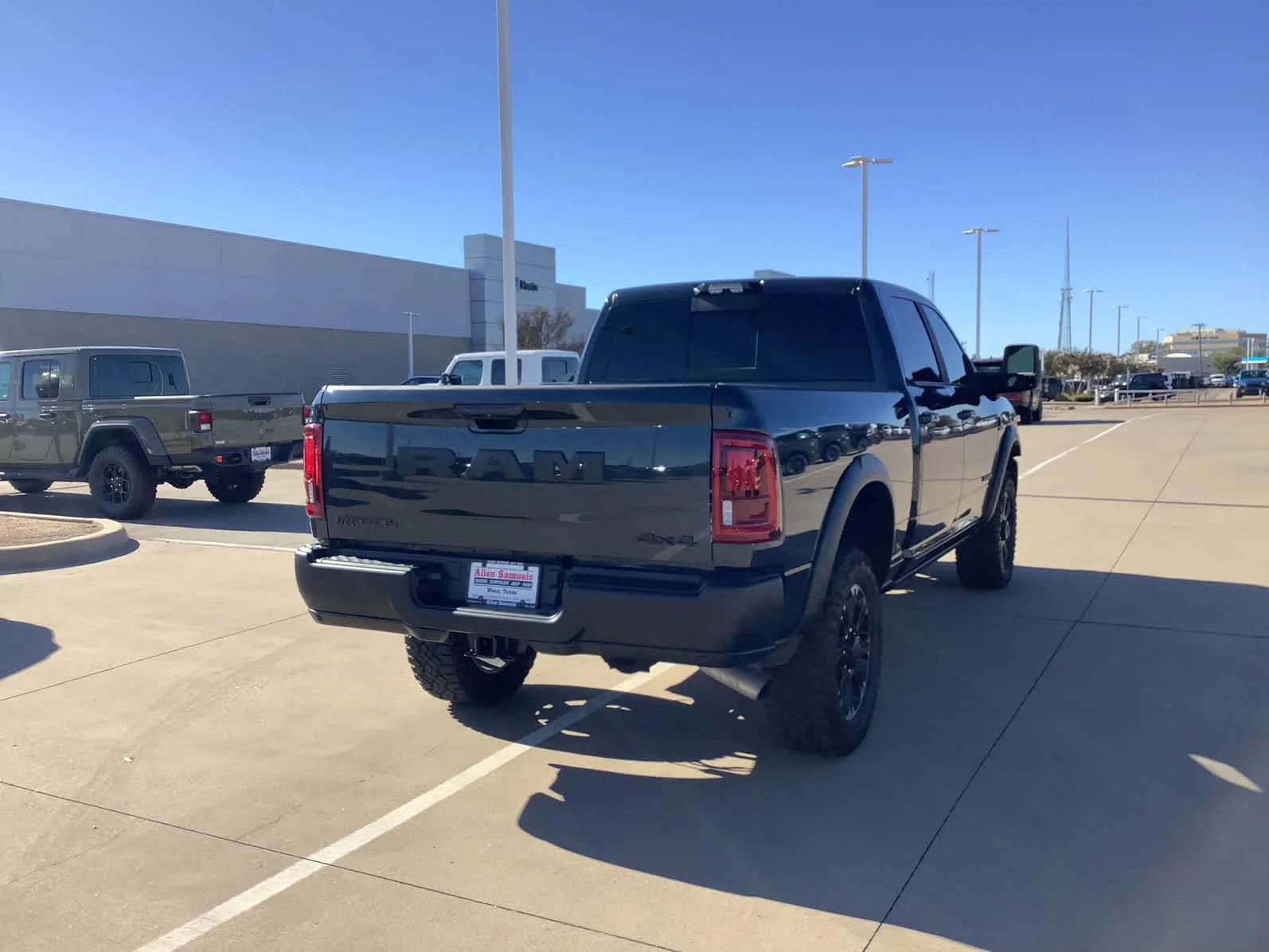 2025 RAM 2500 Rebel - Photo 7
