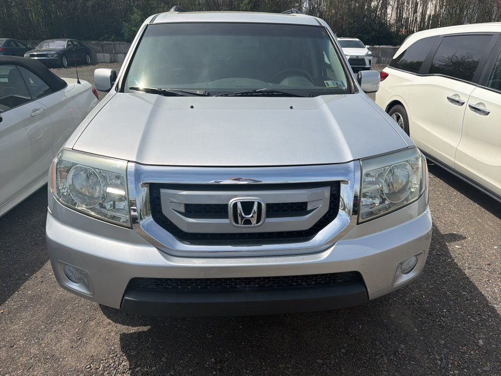 Used 2011 Honda Pilot EX-L with VIN 5FNYF4H5XBB079139 for sale in Doylestown, PA