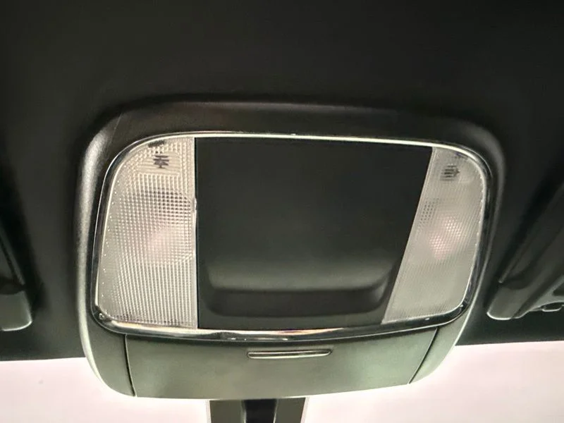 Used 2021 Black Dodge SXT image 31