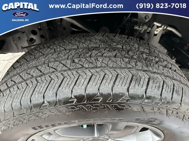 Used 2023 Black Ford XLT image 14