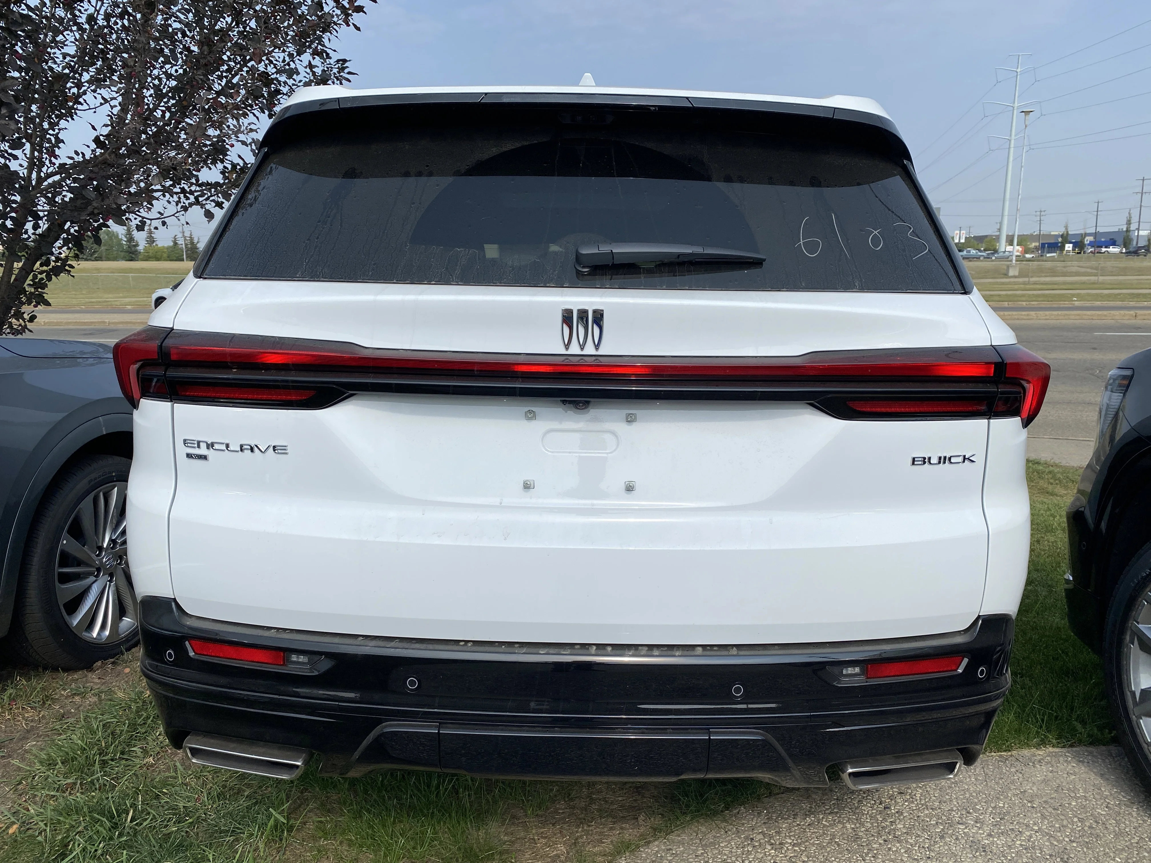 New 2026 Summit White Buick Sport Touring image 4