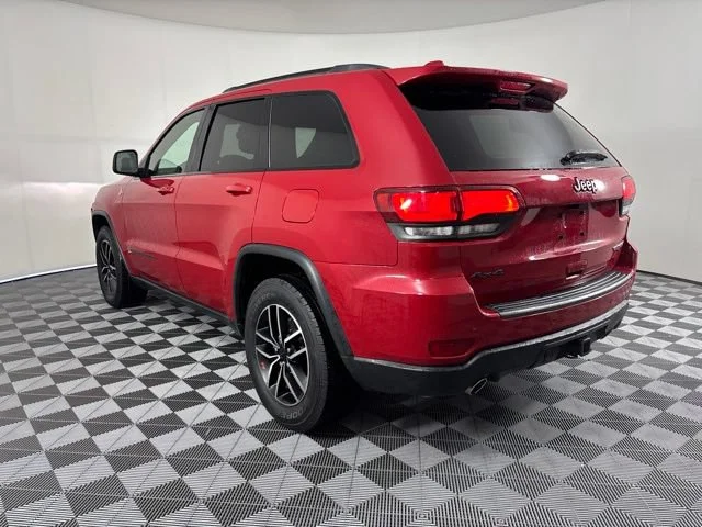 Used 2021 Red Jeep Trailhawk image 8