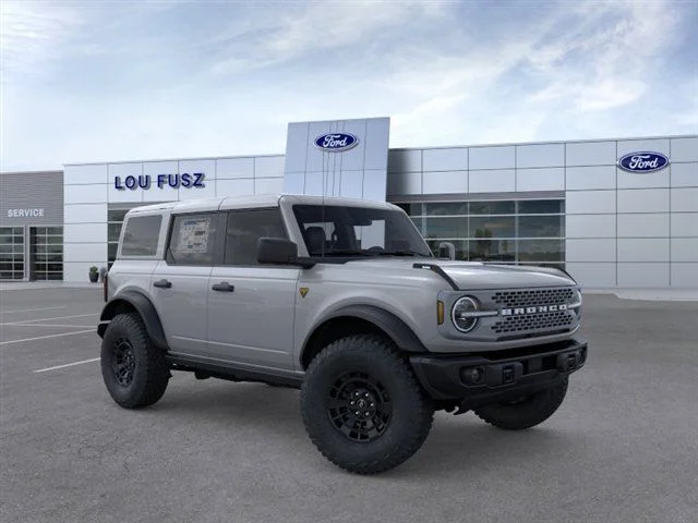New 2026 Avalanche Gray Ford Badlands image 7