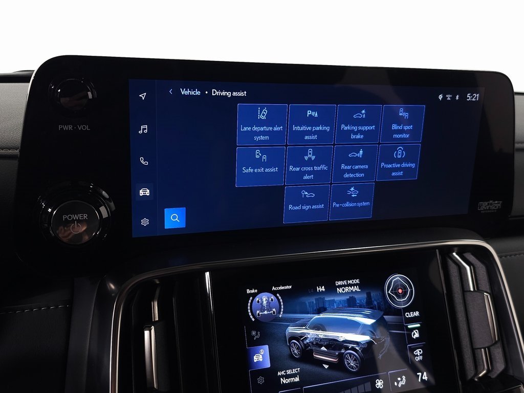 2025 LEXUS LX - Image 27